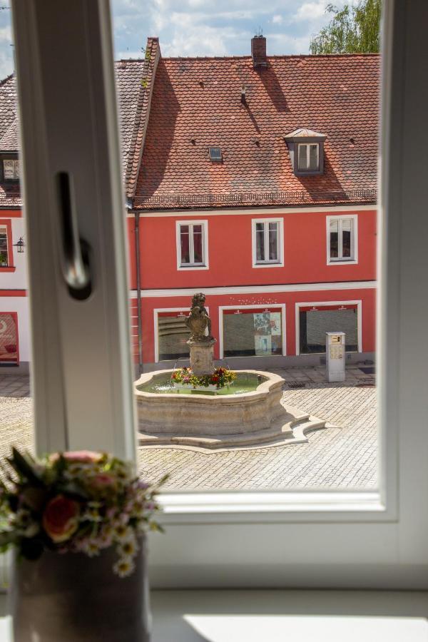 Hotelgasthof Bayerischer Hof Sulzbach-Rosenberg Eksteriør billede