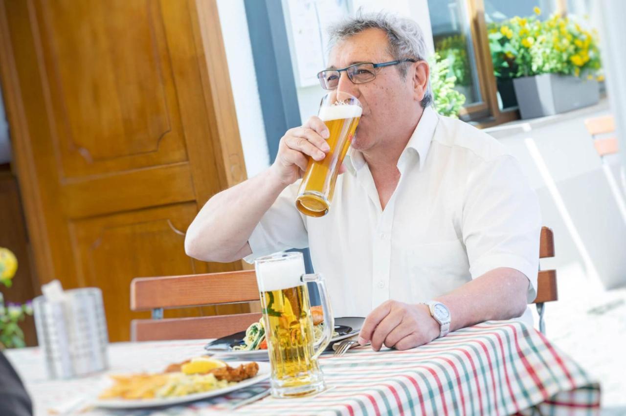 Hotelgasthof Bayerischer Hof Sulzbach-Rosenberg Eksteriør billede